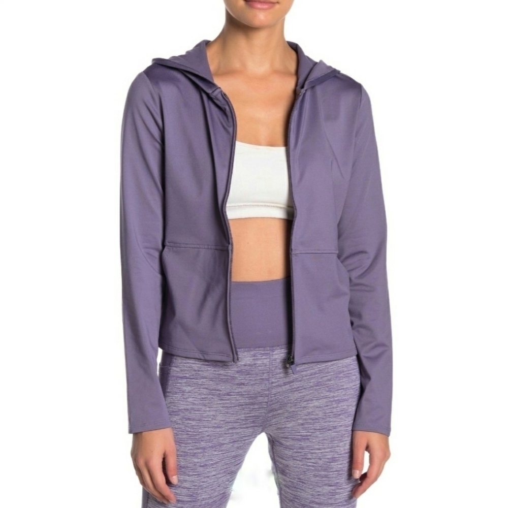 Skechers Revival cropped jacket large